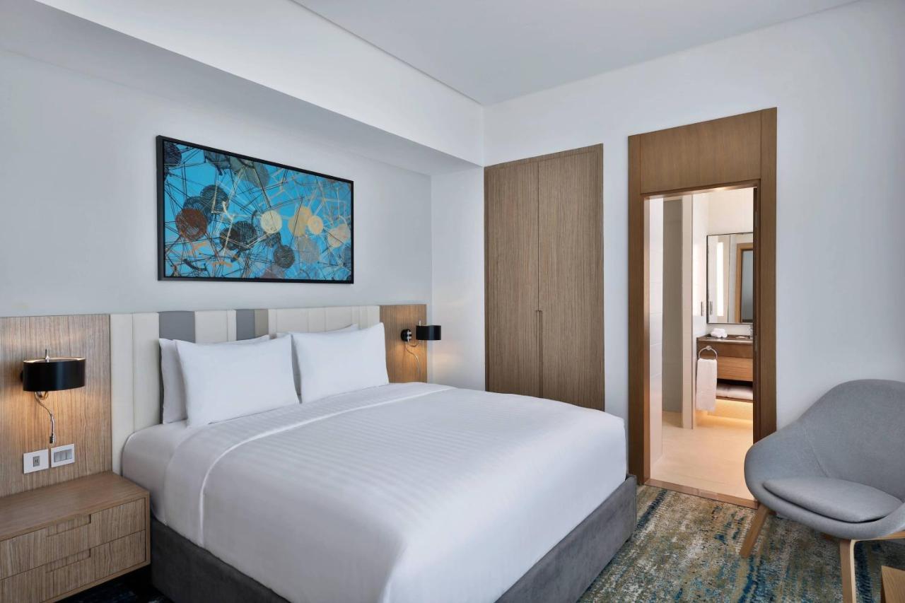 Residence Inn By Marriott Al Jaddaf Dubai Bagian luar foto